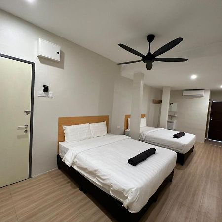 Homestay Suria Куала-Кангсар Екстер'єр фото